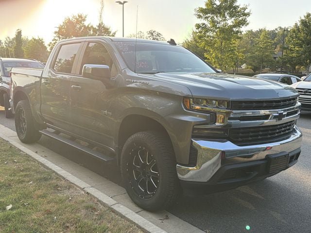 Used 2019 Chevrolet Silverado 1500 LT w/ Texas Edition AWD/4WD image 2