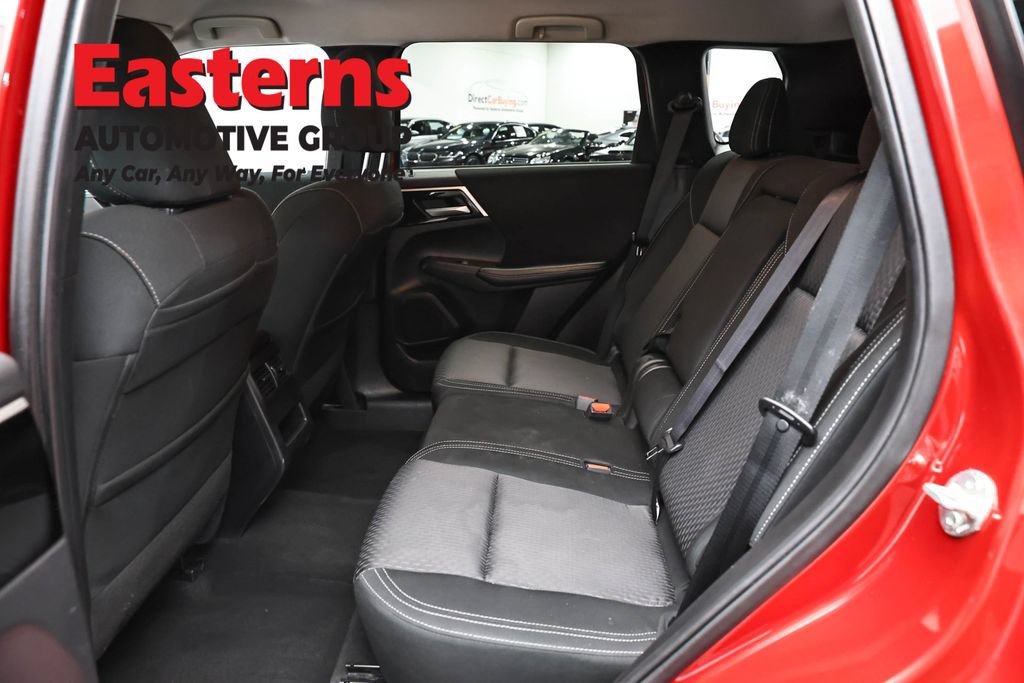 Used 2024 Mitsubishi Outlander ES AWD/4WD image 21