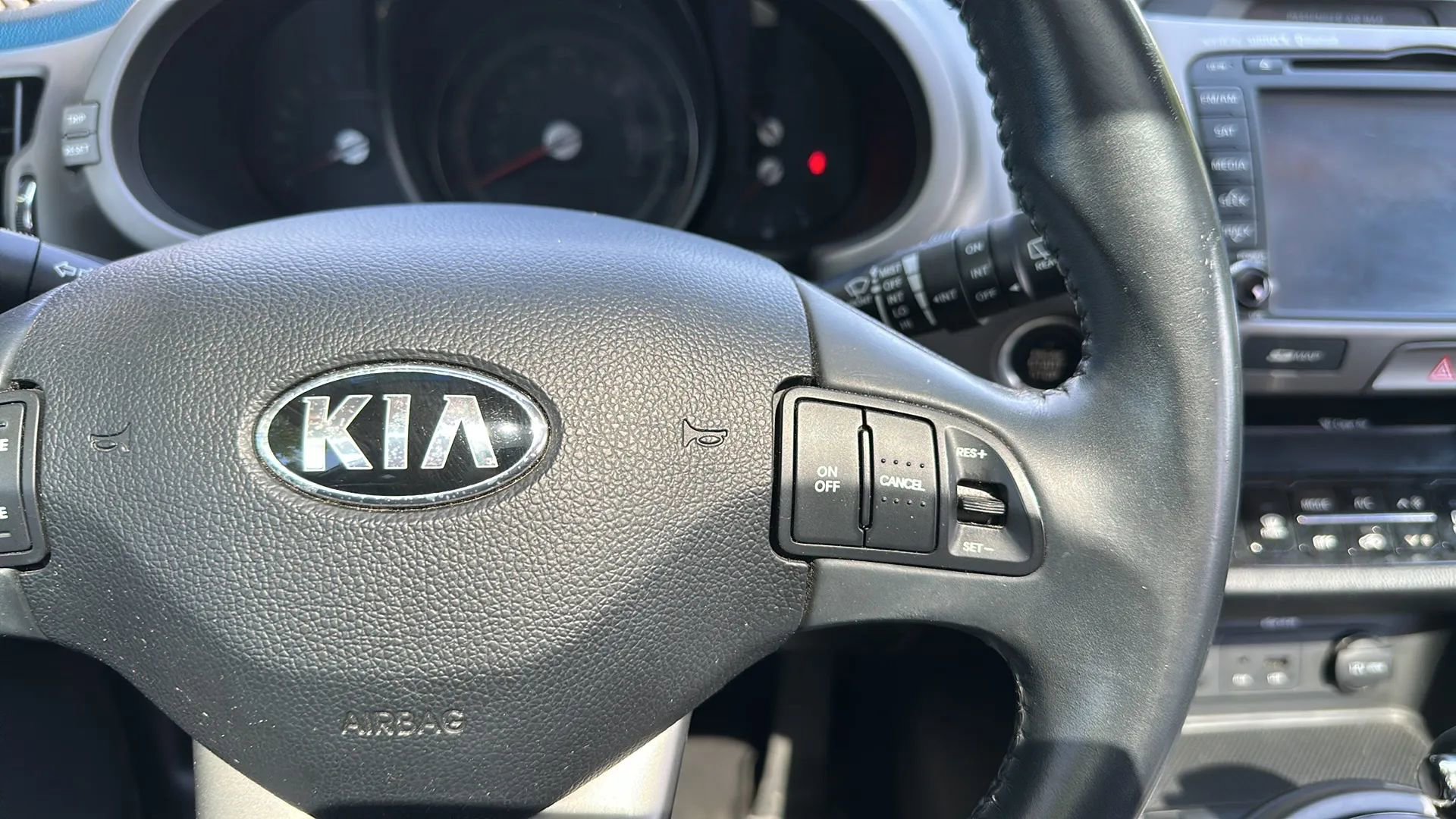 Used 2014 Kia Sportage SX w/ SX Premium Package FWD image 31