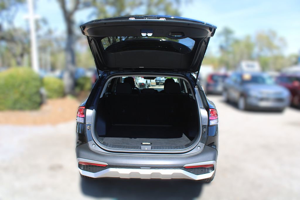 Certified 2023 Kia Sportage LX image 10