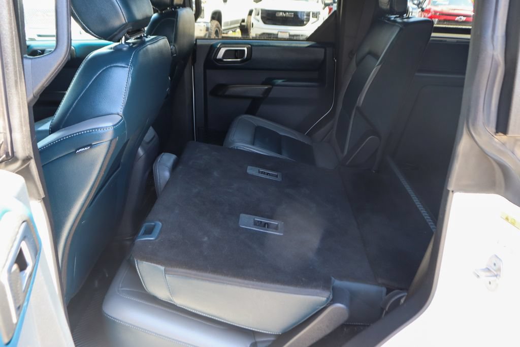 Used 2024 Ford Bronco Outer Banks AWD/4WD image 37