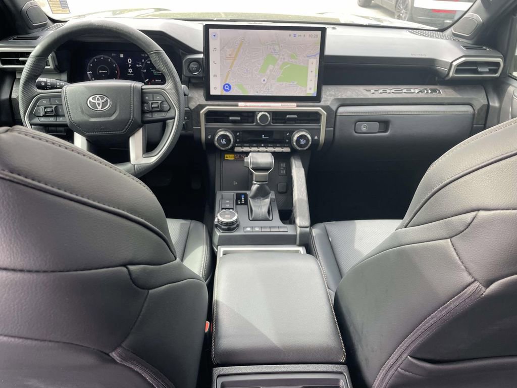 Used 2025 Toyota Tacoma Limited AWD/4WD image 14