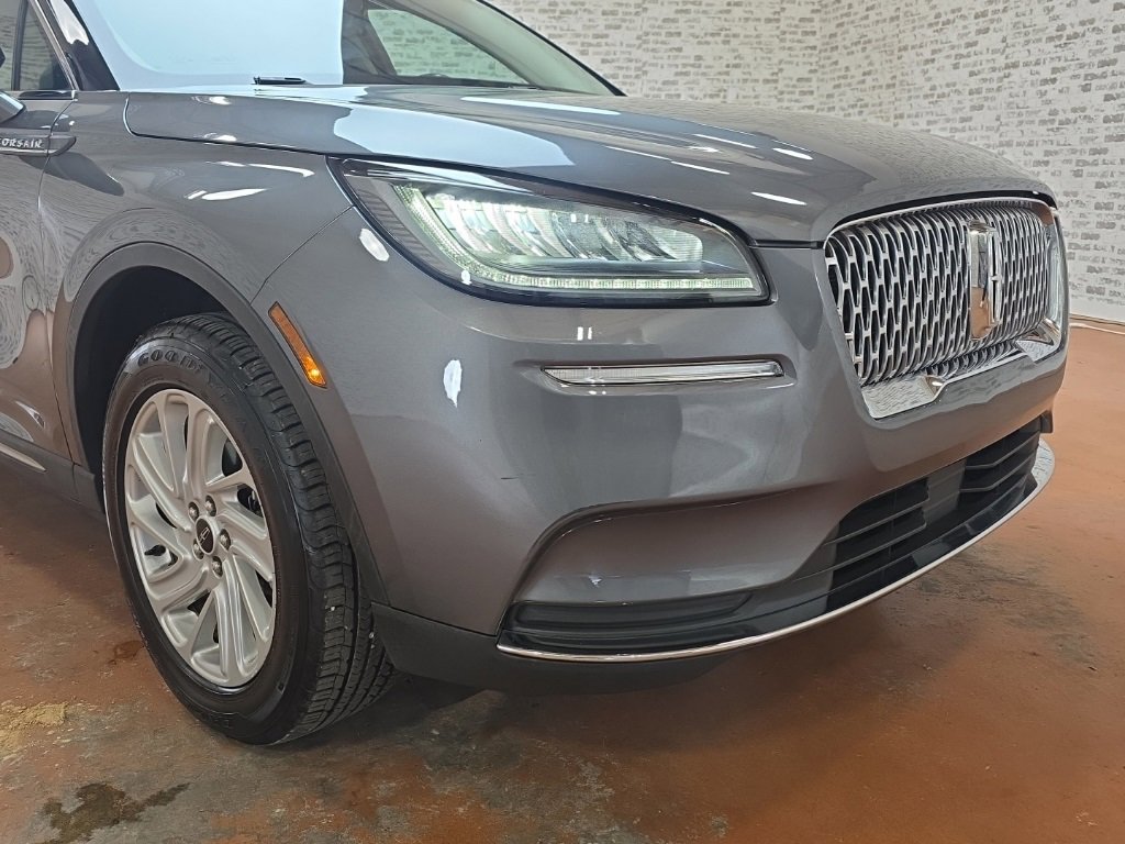 Used 2021 Lincoln Corsair Standard image 11