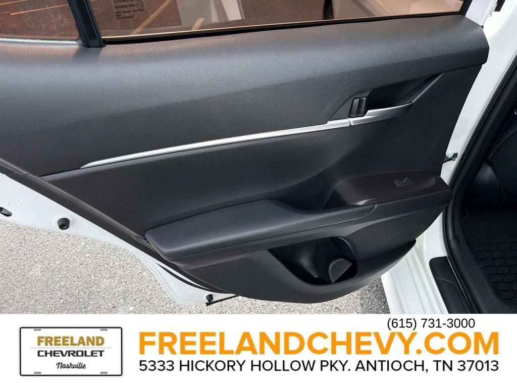Used 2023 Toyota Camry SE w/ Convenience Package FWD image 16