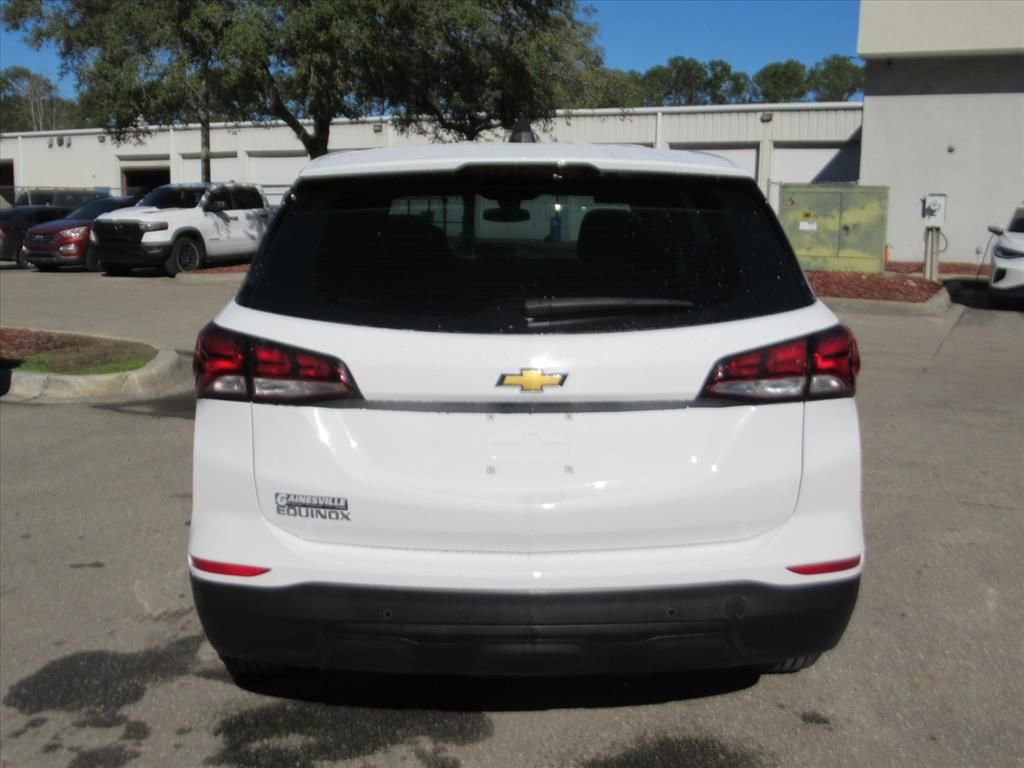 Used 2024 Chevrolet Equinox LS w/ Driver Confidence II Package image 5