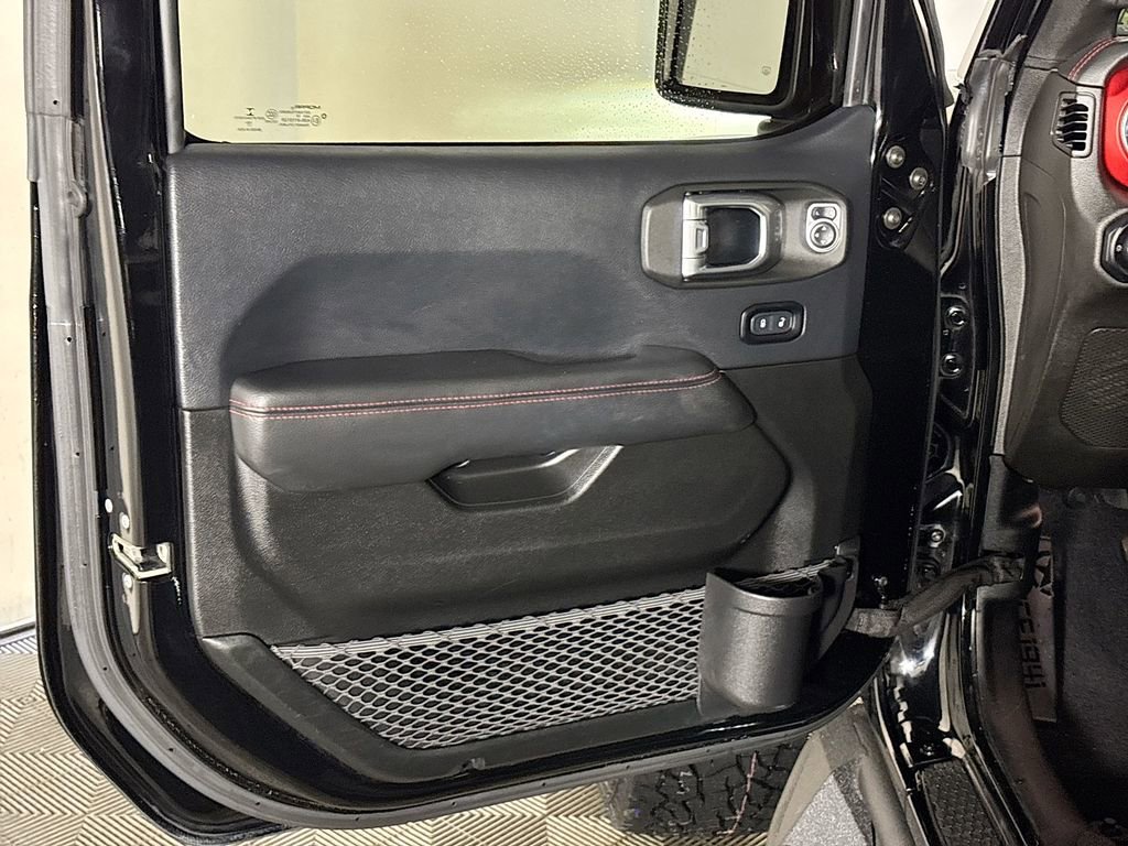 Used 2019 Jeep Wrangler Unlimited Rubicon AWD/4WD image 10