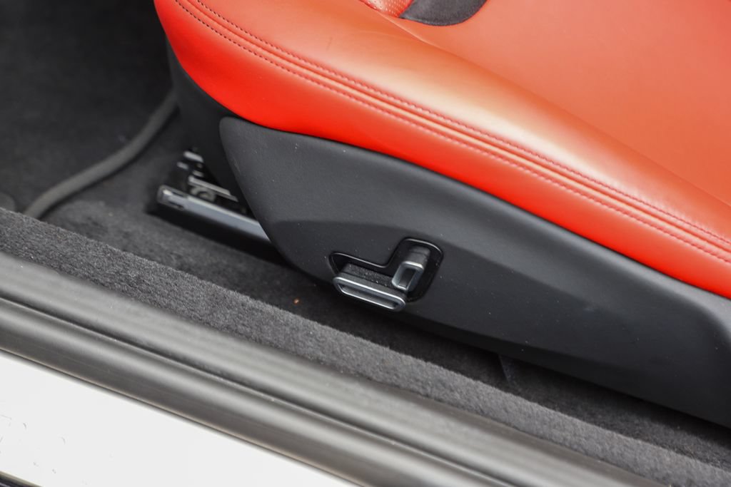 Certified 2025 Ferrari Roma Spider RWD image 57