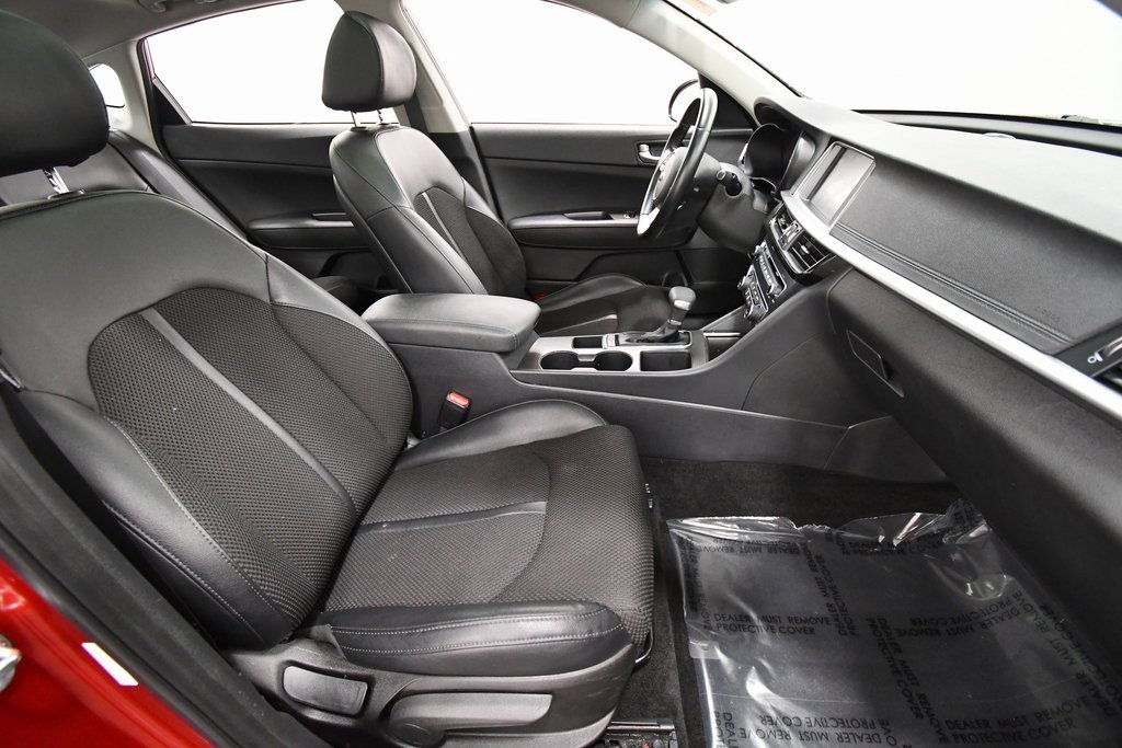 Certified 2019 Kia Optima S w/ S Panoramic Sunroof Package image 17