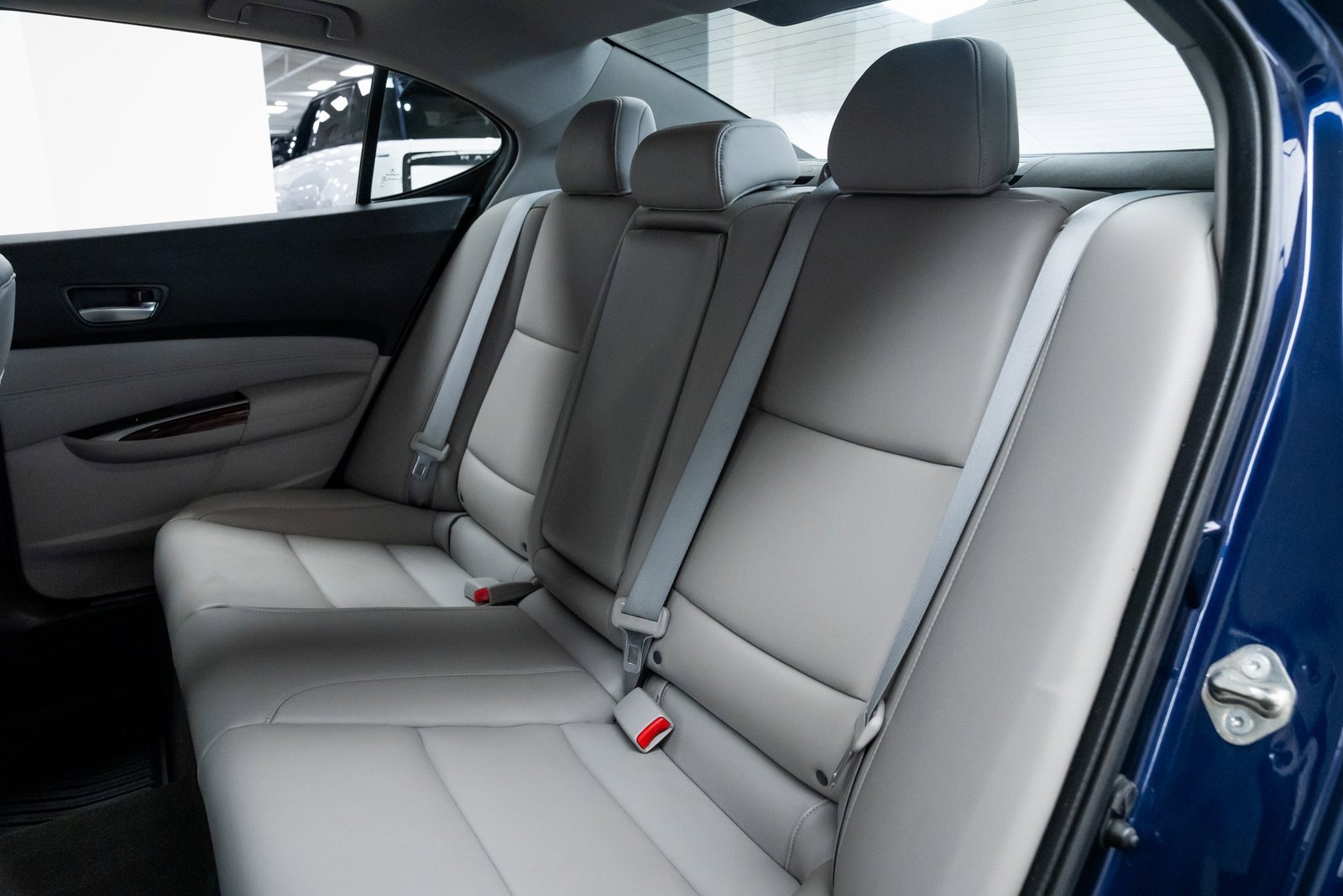 Used 2016 Acura TLX image 20