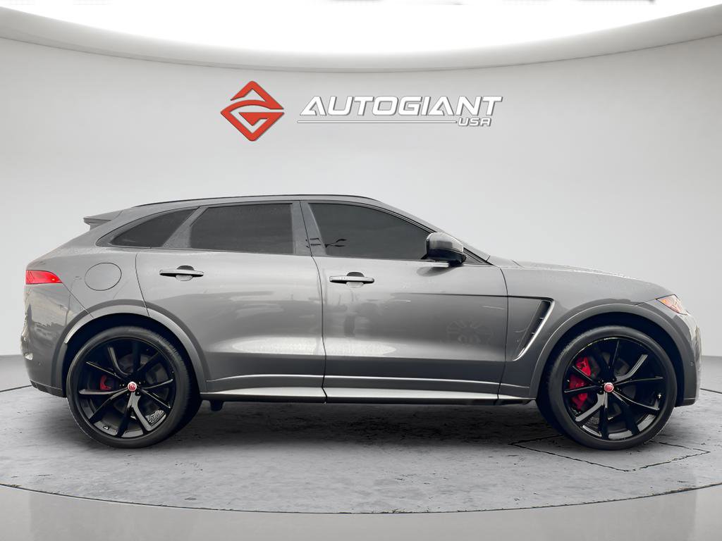 Used 2019 Jaguar F-PACE SVR AWD/4WD image 11