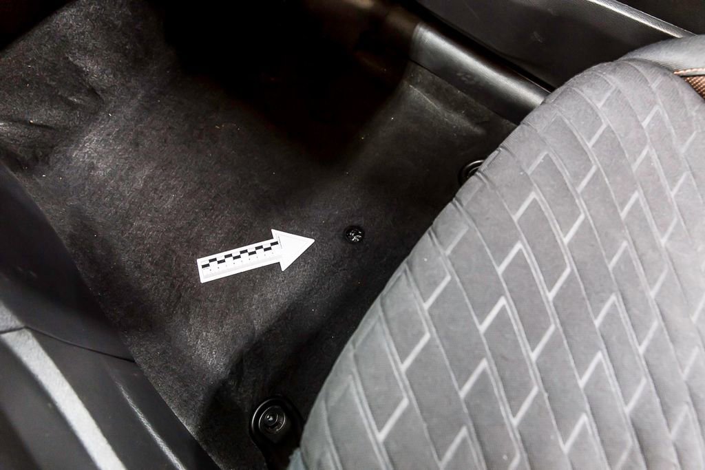 Used 2023 Nissan Kicks SR image 40