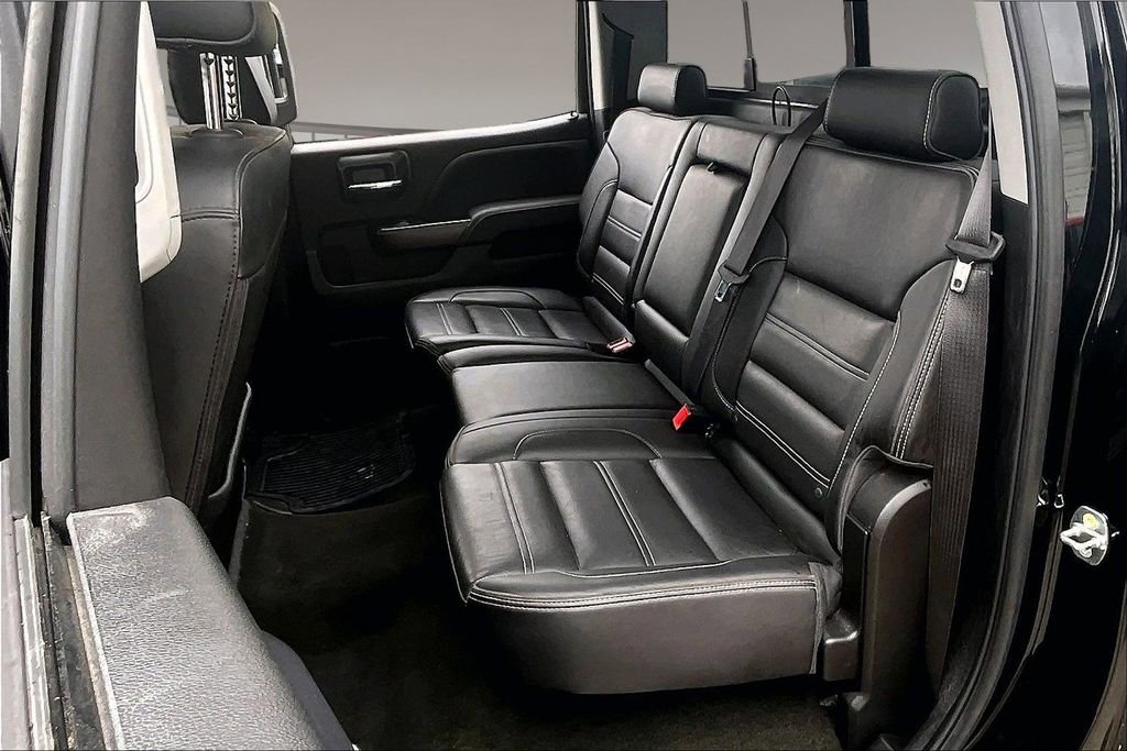 Used 2018 GMC Sierra 2500 Denali w/ Duramax Plus Package image 20