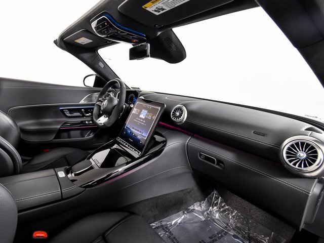 Used 2022 Mercedes-Benz SL 63 AMG 4MATIC image 36