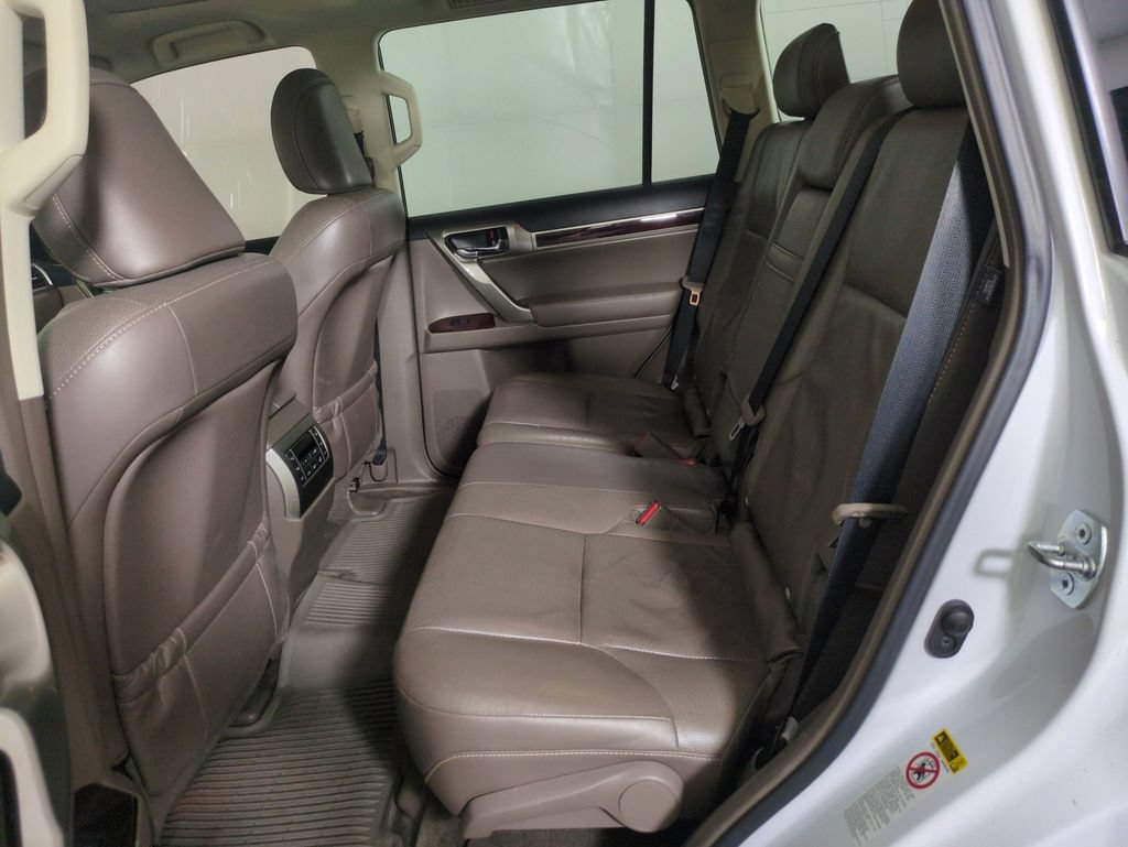 Used 2017 Lexus GX 460 Premium w/ Premium Package AWD/4WD image 27