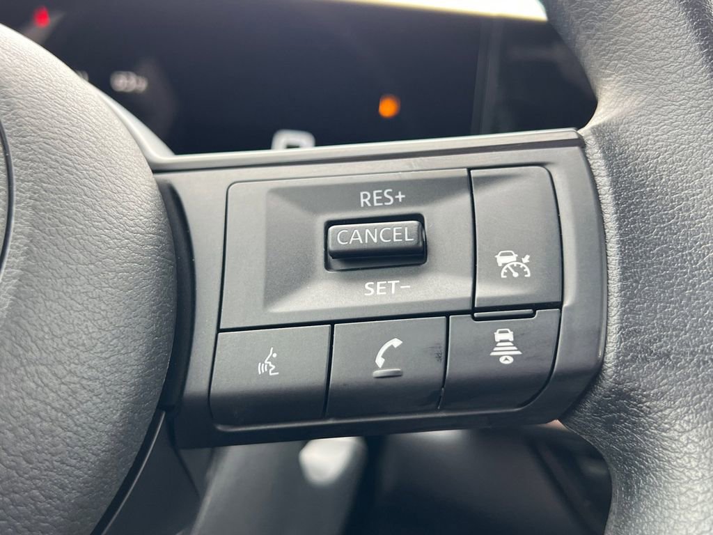 New 2026 Nissan Kicks SV image 12