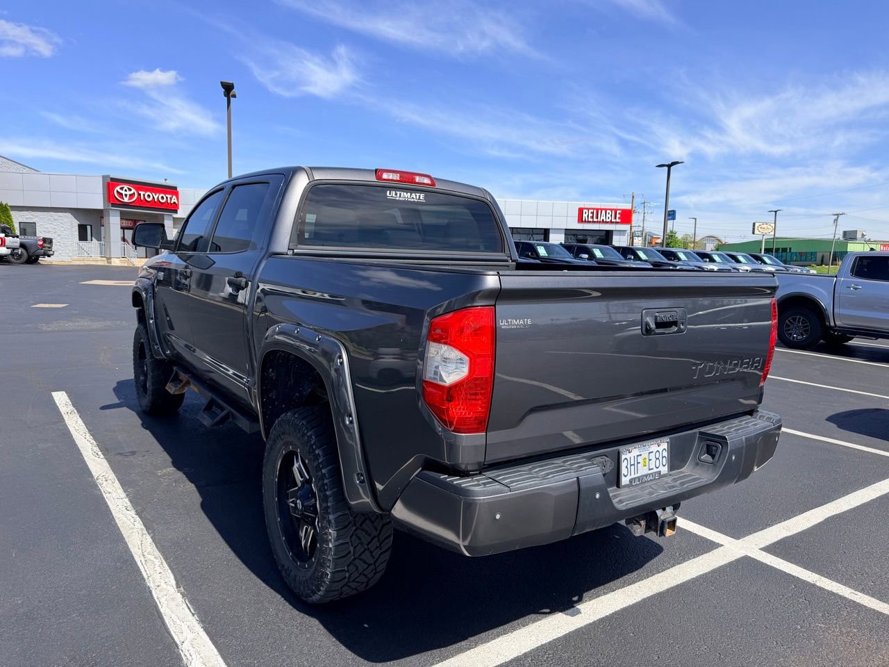 Used 2016 Toyota Tundra SR5 w/ SR5 Upgrade Package AWD/4WD image 5