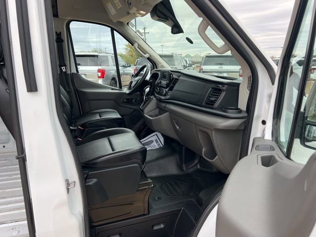 Used 2023 Ford Transit 250 Base image 21