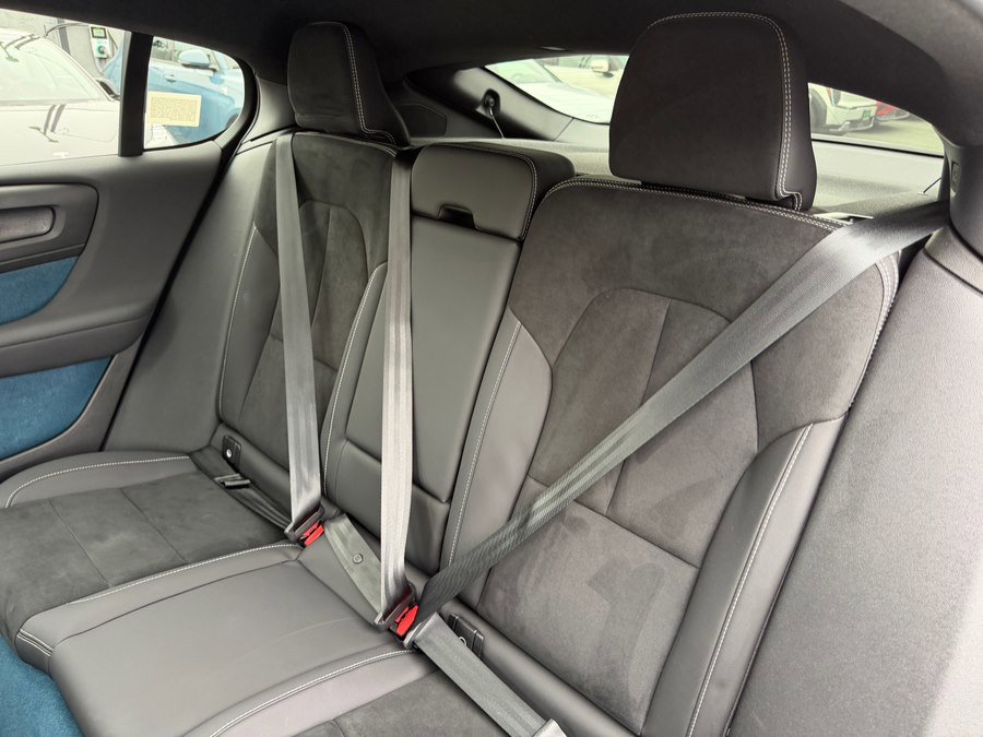 Used 2023 Volvo C40 P8 Recharge Ultimate AWD/4WD image 43