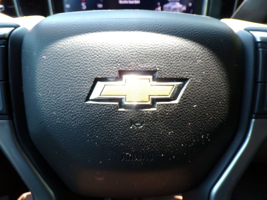 Used 2023 Chevrolet Silverado 1500 LT w/ Z71 Off-Road Package AWD/4WD image 30