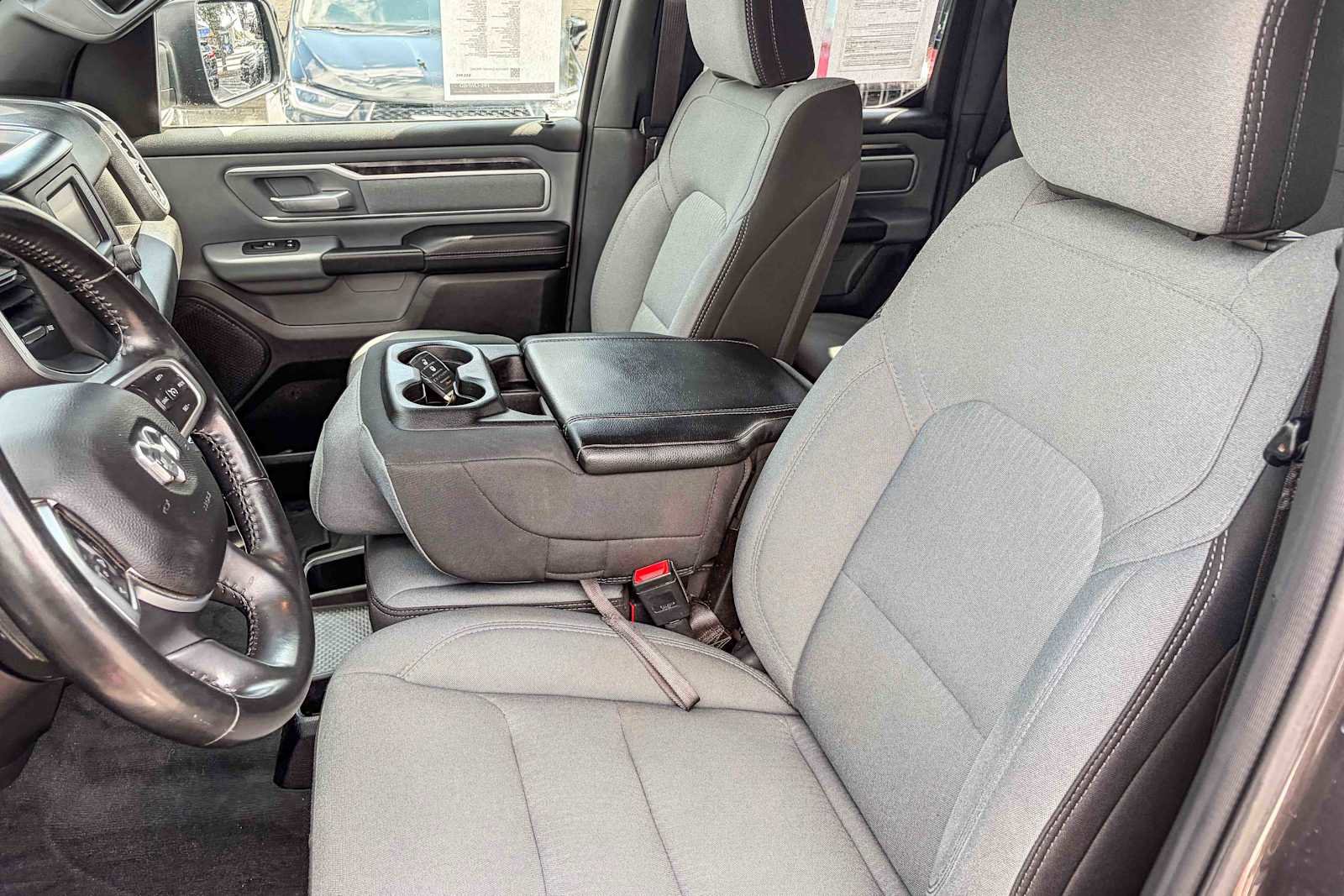 Used 2021 RAM 1500 Big Horn AWD/4WD image 16