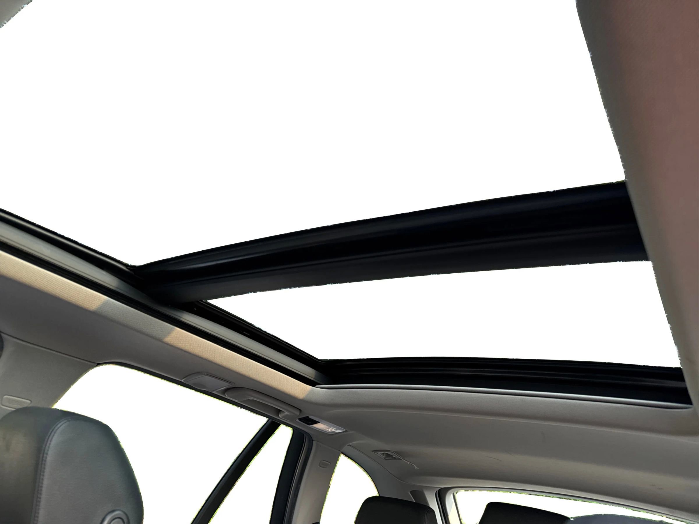 Used 2015 BMW 328i xDrive Wagon w/ Premium Package image 25