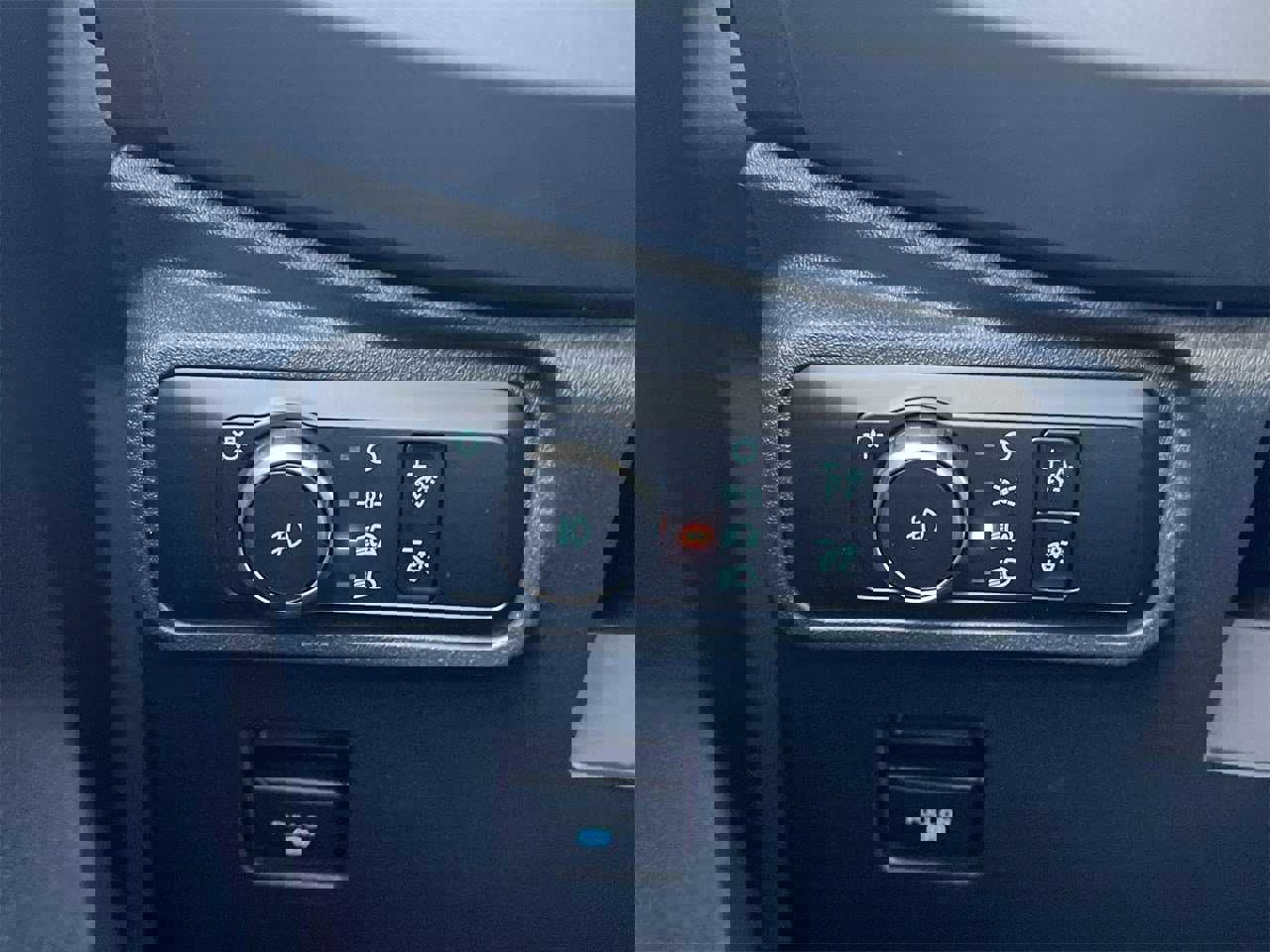 New 2026 Ford Bronco Outer Banks image 13