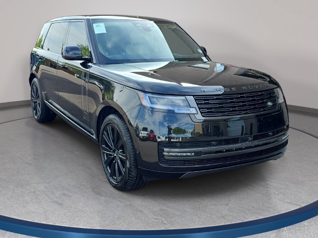 New 2027 Land Rover Range Rover Long Wheelbase SE AWD/4WD image 3