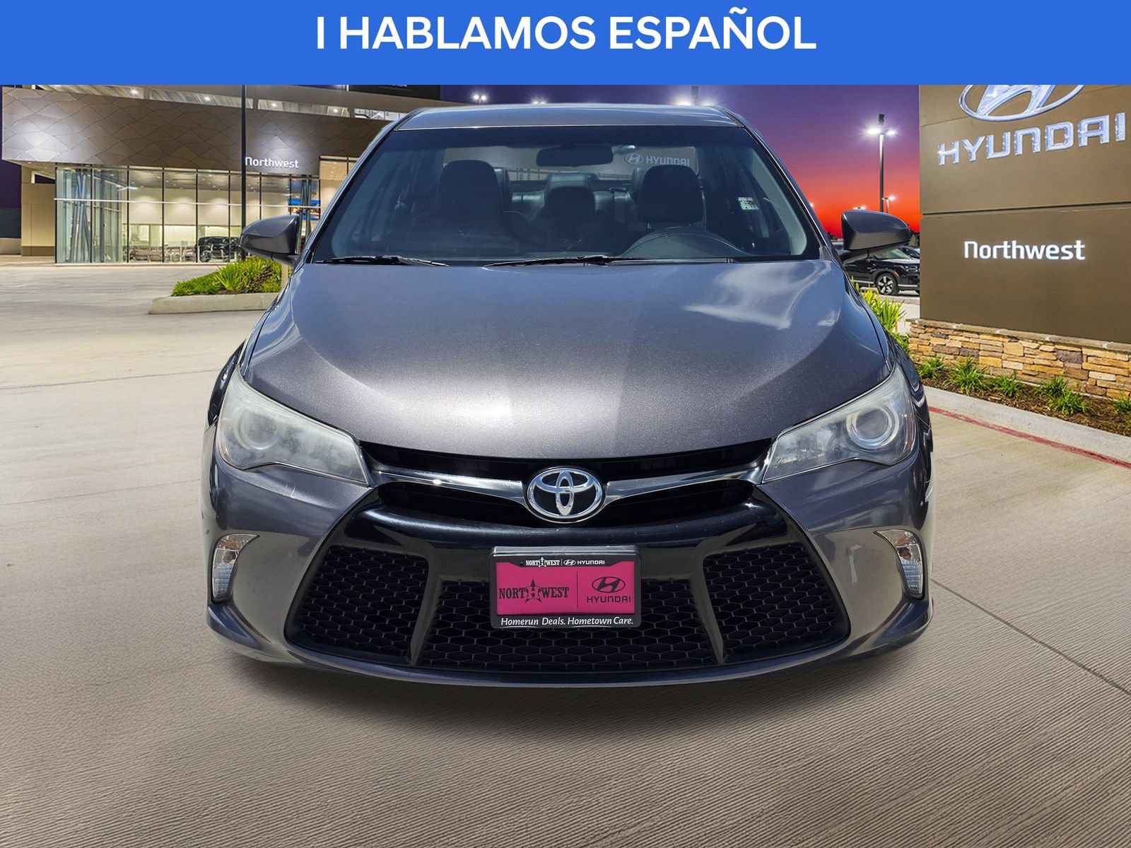 Used 2017 Toyota Camry SE FWD image 5