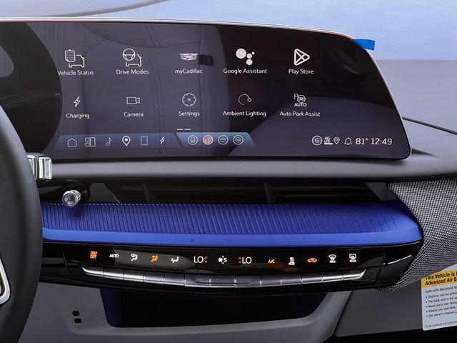 New 2026 Cadillac Optiq Luxury 2 image 15