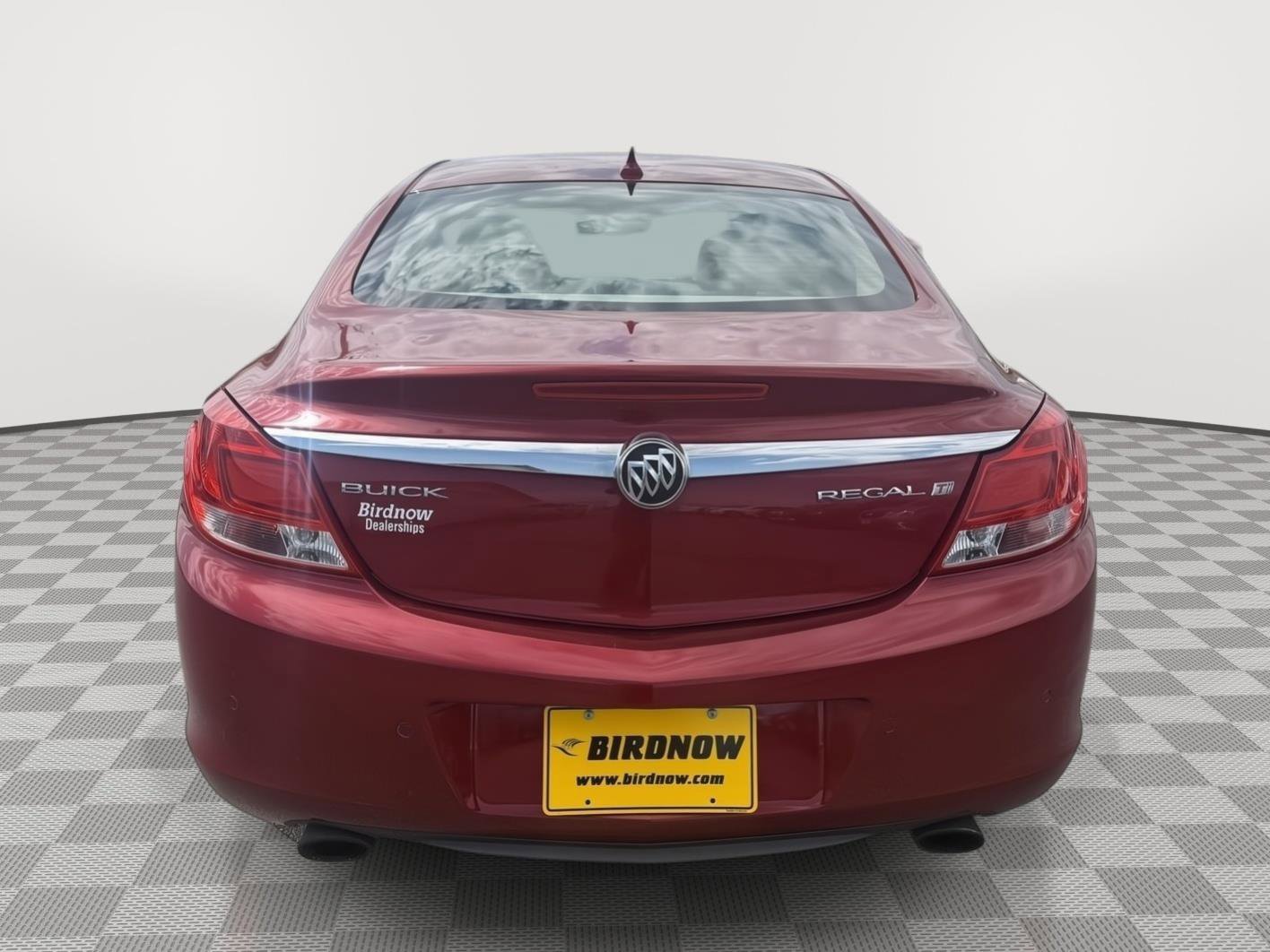 Used 2013 Buick Regal Premium image 4
