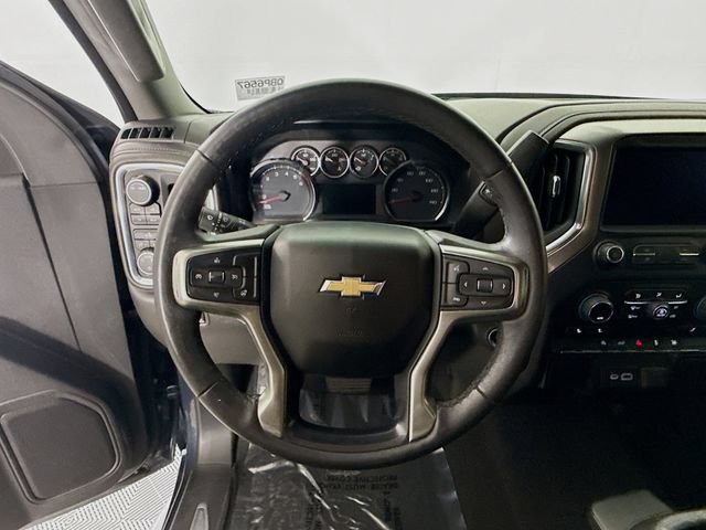 Used 2021 Chevrolet Silverado 1500 LT w/ Bed Protection Package AWD/4WD image 12