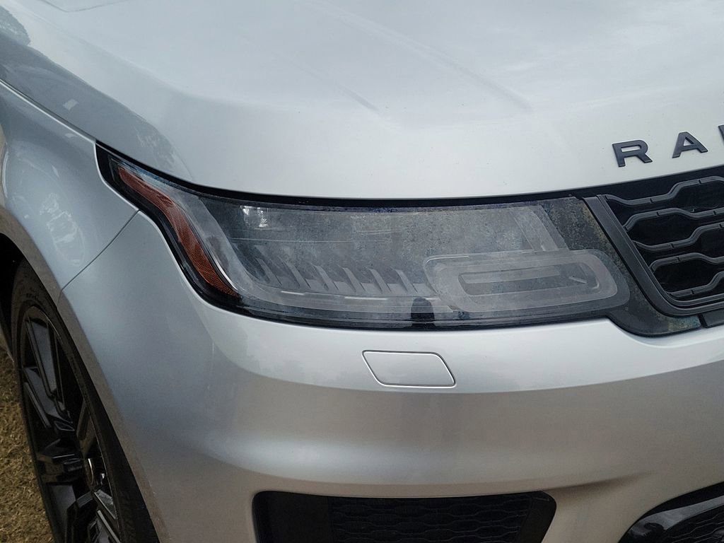 Used 2021 Land Rover Range Rover Sport HST image 4