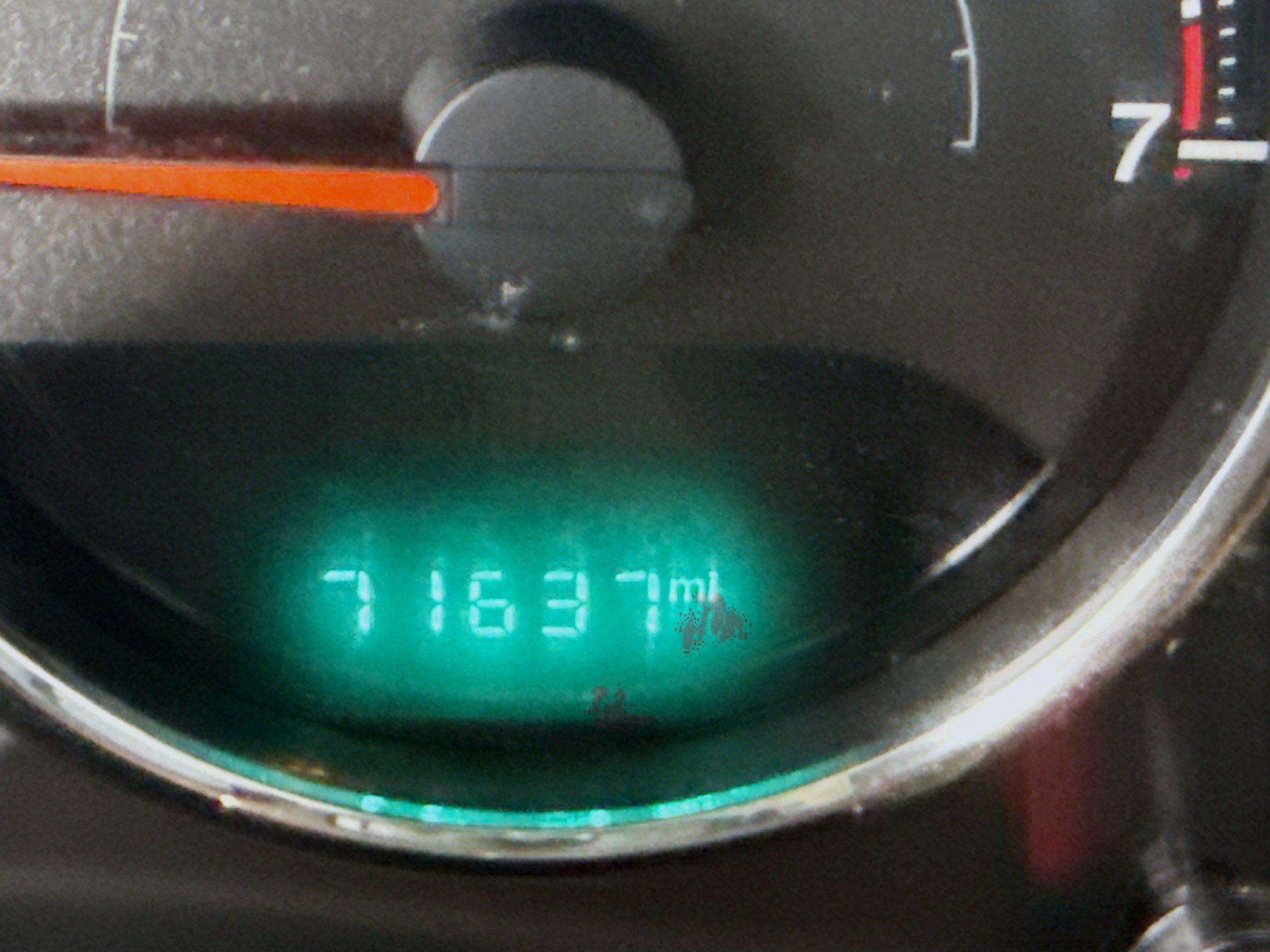 Used 2018 Jeep Wrangler Unlimited Rubicon w/ Connectivity Group image 16