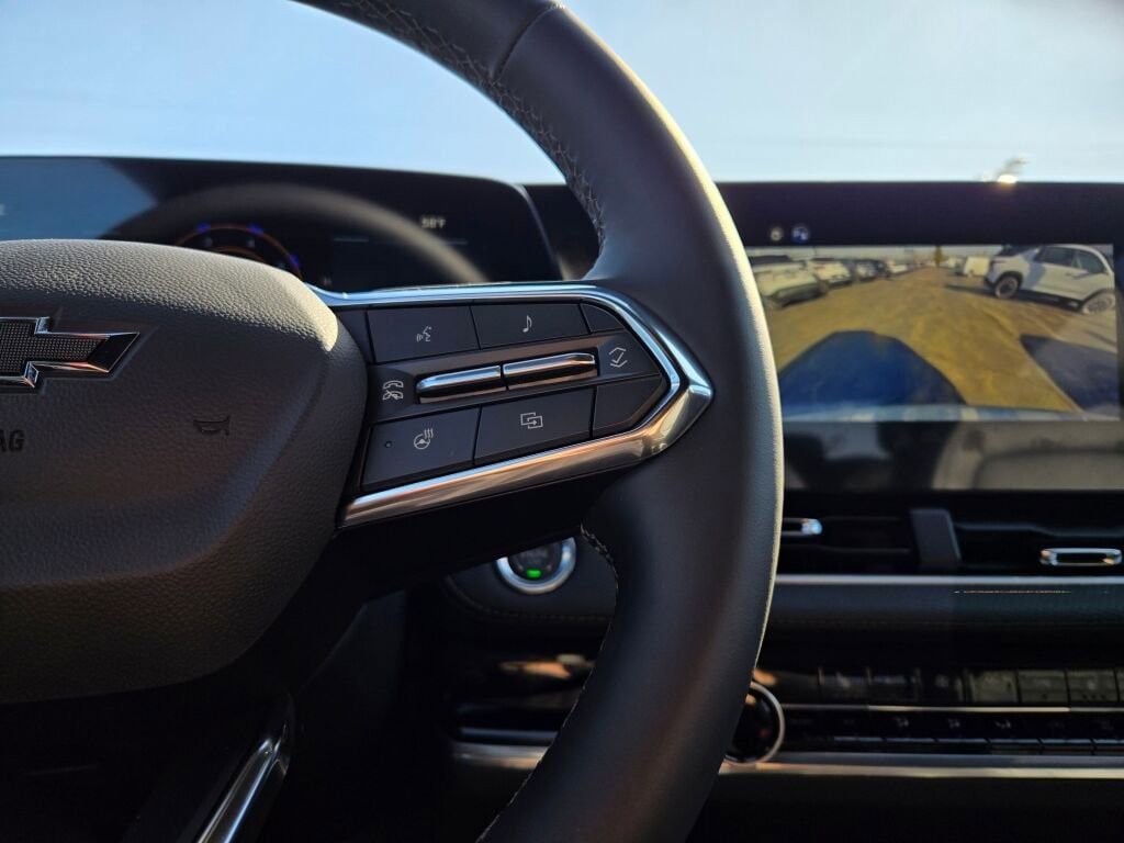 New 2026 Chevrolet Equinox LT w/ Convenience Package II image 28