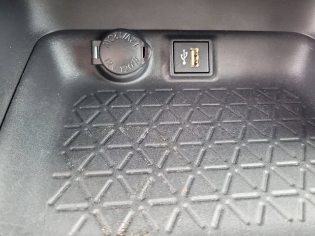 Used 2023 Toyota RAV4 XLE w/ Convenience Package FWD image 32