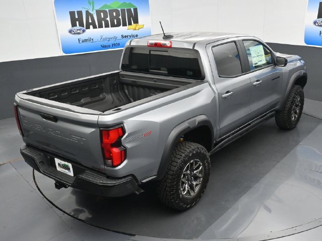New 2026 Chevrolet Colorado ZR2 w/ Technology Package AWD/4WD image 23