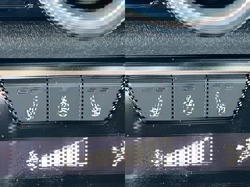 New 2025 Nissan Sentra SV w/ All-Weather Package image 21