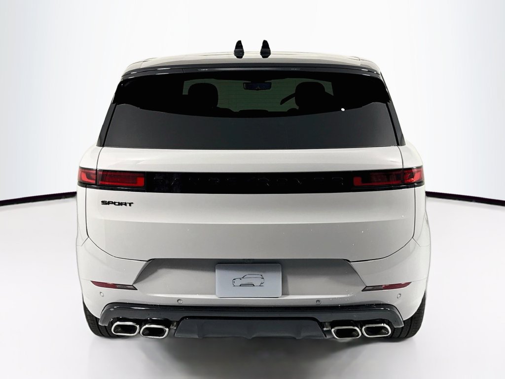 New 2026 Land Rover Range Rover Sport Dynamic SE AWD/4WD image 6