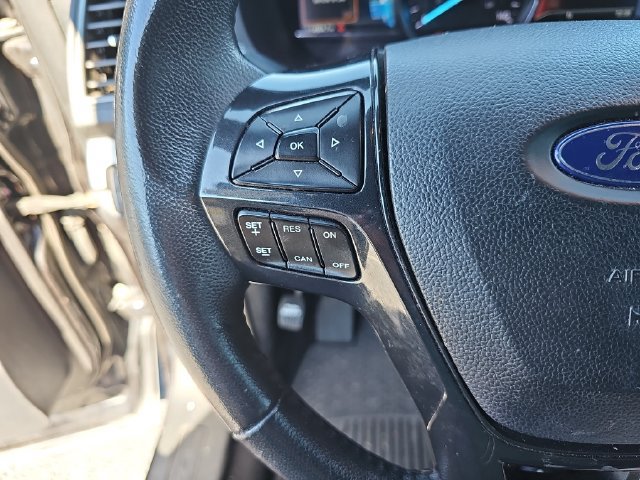 Used 2019 Ford Explorer XLT w/ Equipment Group 202A FWD image 13