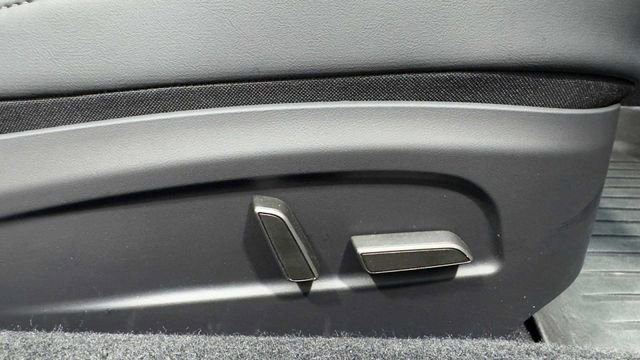 Used 2024 Tesla Model 3 Standard Range RWD image 12