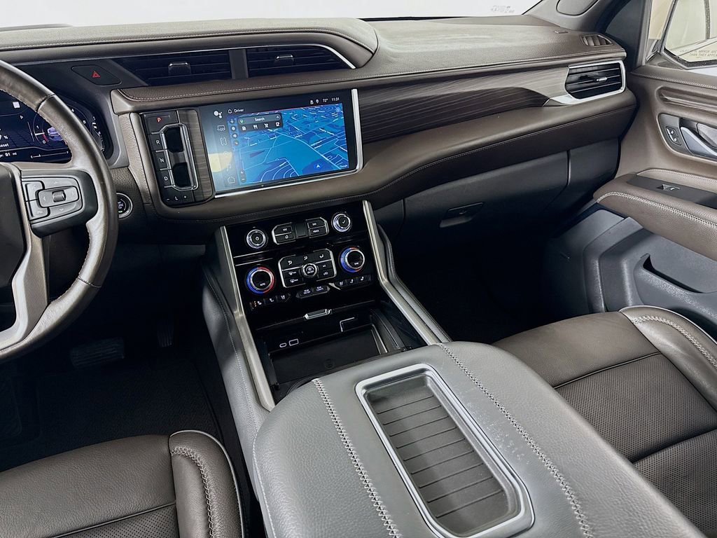Used 2022 GMC Yukon XL Denali w/ Max Trailering Package AWD/4WD image 24