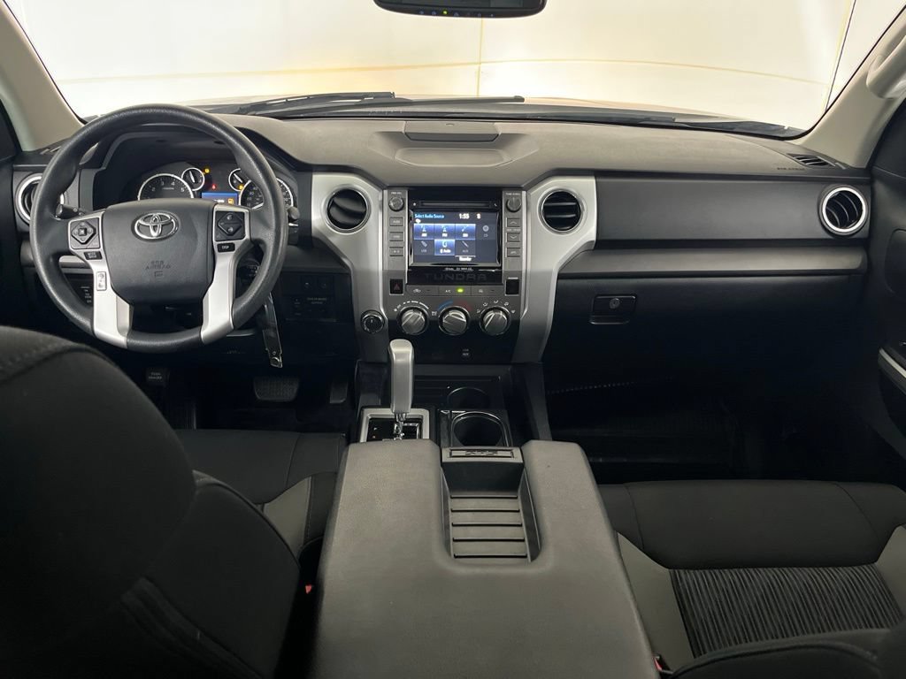Used 2017 Toyota Tundra SR5 AWD/4WD image 30