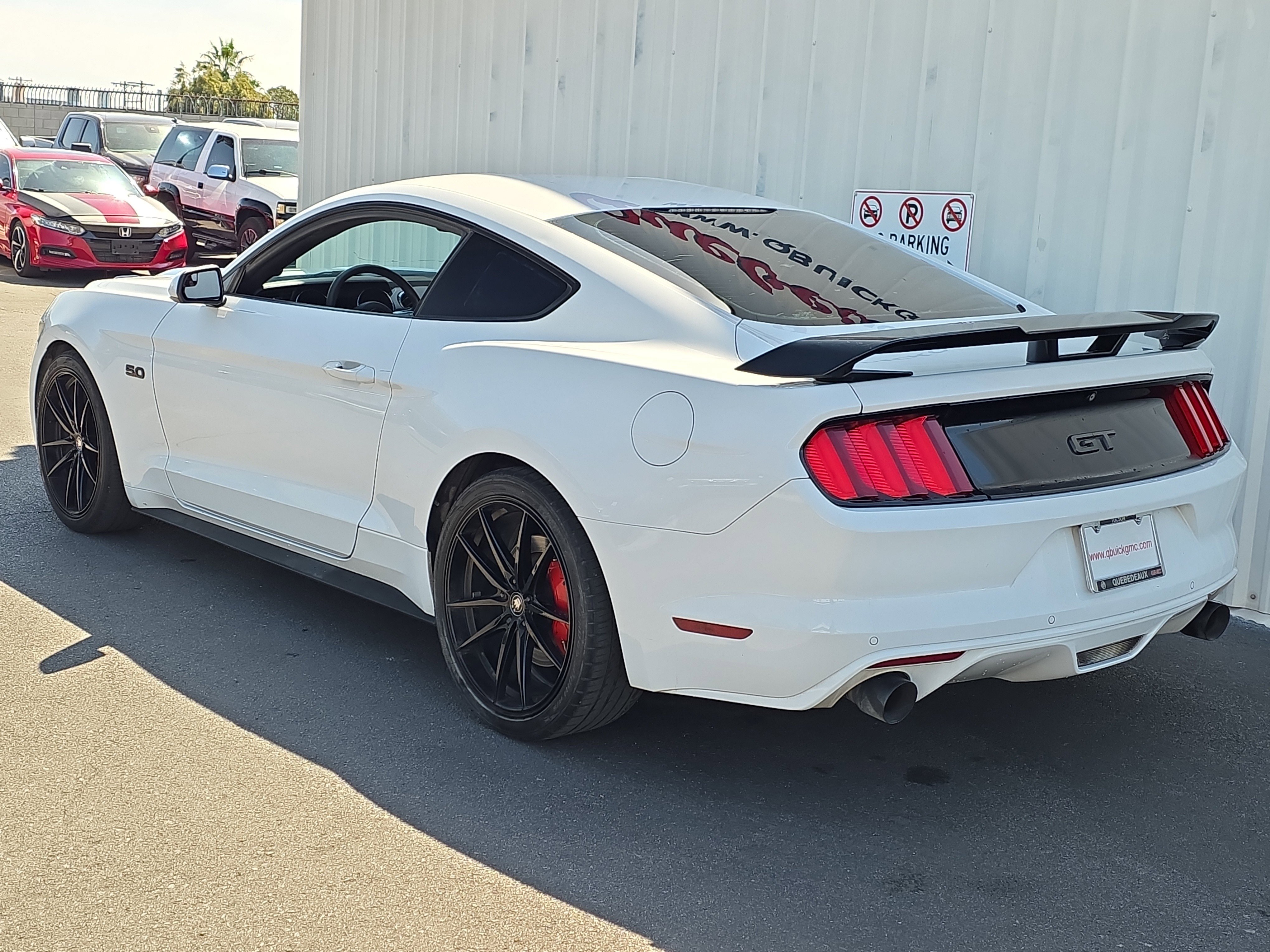 Used 2015 Ford Mustang GT image 5