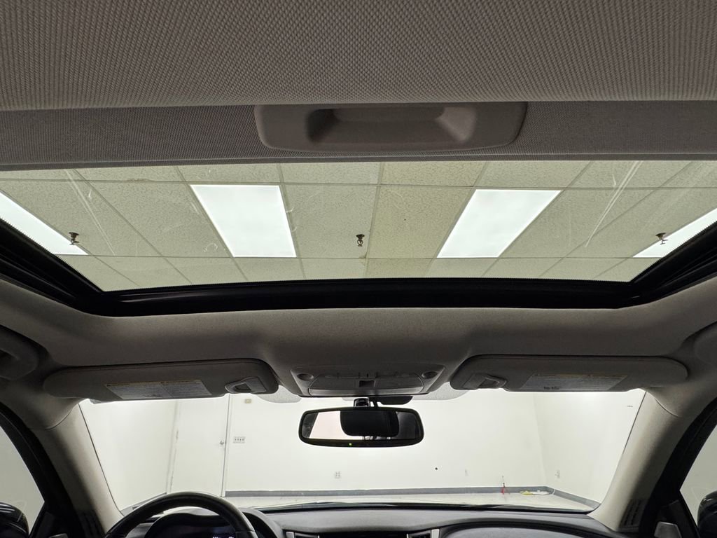 Used 2022 INFINITI Q50 Luxe w/ Cargo Package image 25