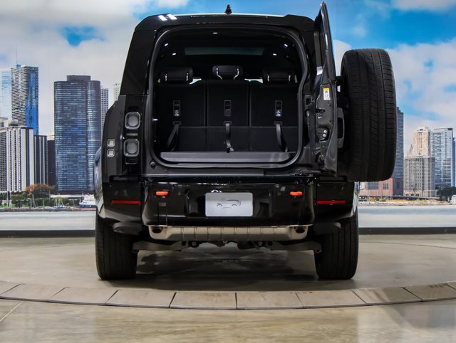 New 2025 Land Rover Defender 130 X image 12
