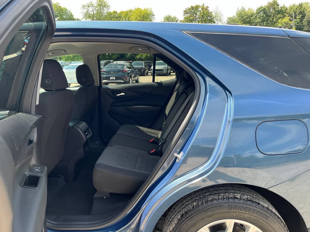 Used 2024 Chevrolet Equinox LT AWD/4WD image 29