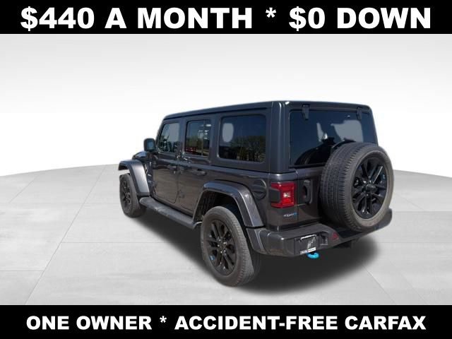 Used 2023 Jeep Wrangler Unlimited Sahara w/ Cold Weather Group image 3