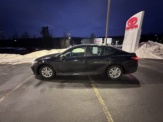 Certified 2025 Toyota Camry LE w/ Convenience Package image 6