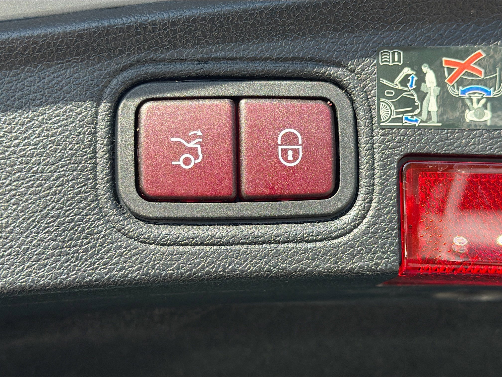 Used 2023 Mercedes-Benz C 43 AMG 4MATIC Coupe image 13