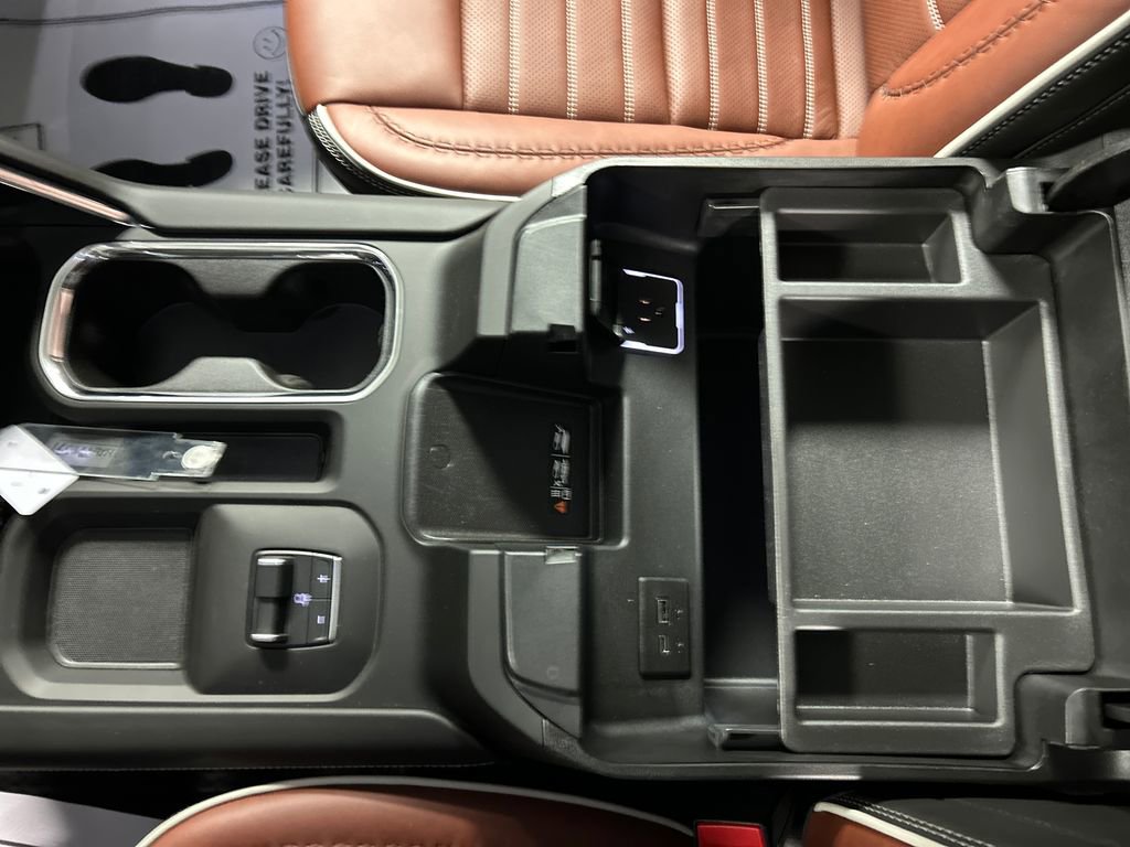 Used 2025 GMC Sierra 2500 Denali Ultimate image 21